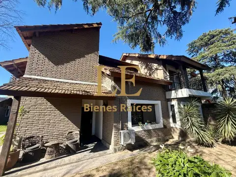VENTA DE CASA EN INGENIERO  MASCHWITZ