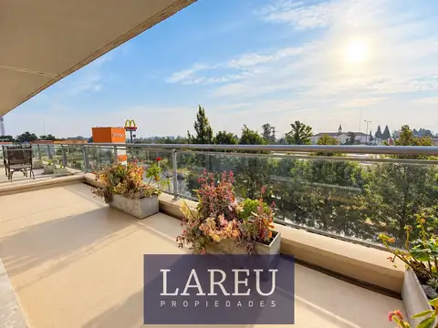 Oficina en Venta en Pilar, USD 108.000