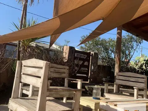 Oficina en Venta con 5 cocheras