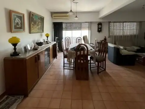 DEPARTAMENTO EN CENTRO DE VARELA