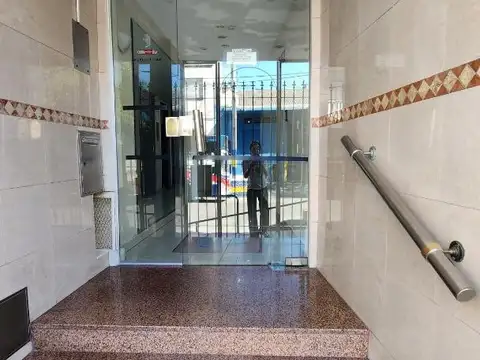 Olavarria 1000, Piso 2
