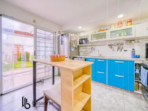 Depto Tipo Casa en Venta de 4 ambientes