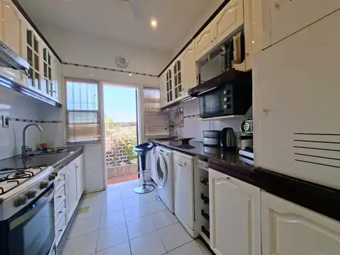 VENTA CASA + LOCAL - LAS HERAS  LIMITE CIUDAD