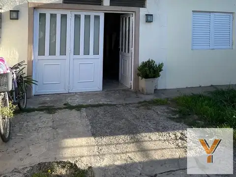 Departamento en venta - 2 Dormitorios 1 Baño - 25 De Mayo