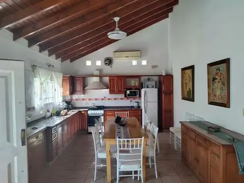 Valentin Gomez  1072