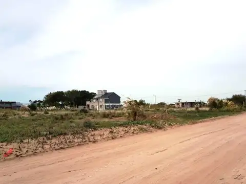 Terreno en Venta 20  mts Frente