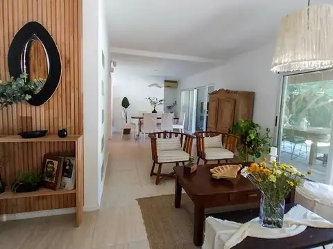 Casa en Venta en La Bota, USD 279.000