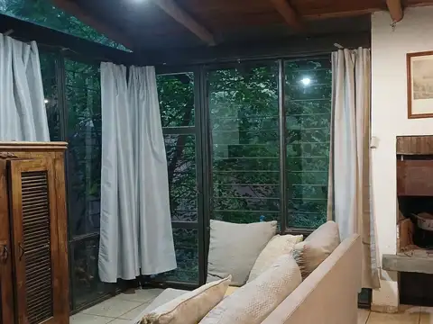 IMPONENTE CASA EN LA QUEBRADA - RUTA 4, KM 7