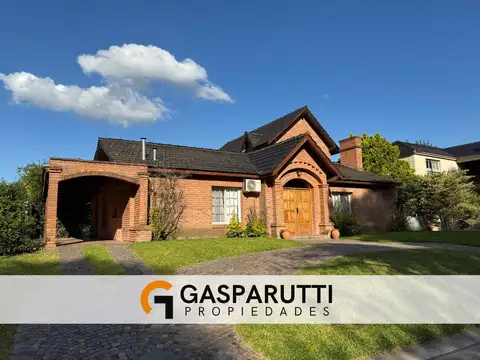 Casa 5 ambientes con 3 baños