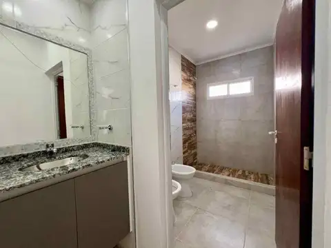 Se vende Casa a estrenar en Loteo Los Naranjos U1