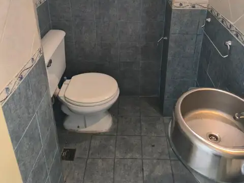 Oficina en Alquiler en Monserrat, $ 300.000