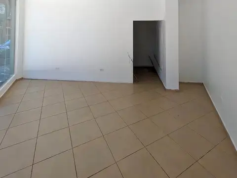 Local en Venta en Pompeya, USD 50.000