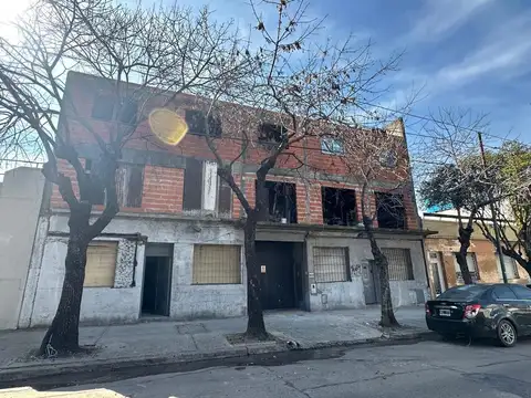 Terreno en Venta en Parque Avellaneda, USD 290.000