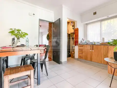 Casa 5 ambientes con 1 baño