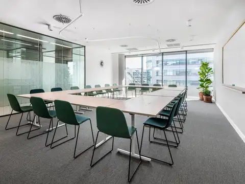 Av. Brasilia 1994, c/ Av. Artigas