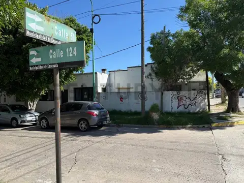 Casa en venta en esquina calle 124 y 50