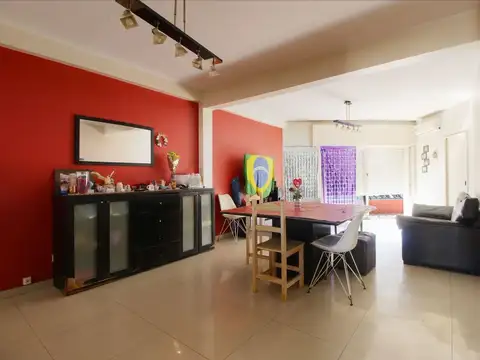 VENTA PH 4 AMB. CON COCHERA VILLA SAENZ PEÑA