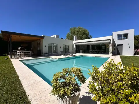 CASA VENTA 3 DORMITORIOS PISCINA LA CANDIDA