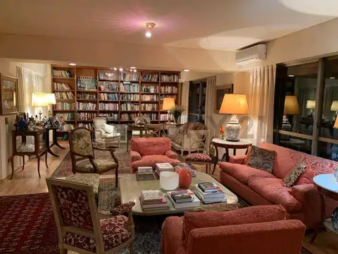 Departamento en Alquiler de 4 dormitorios