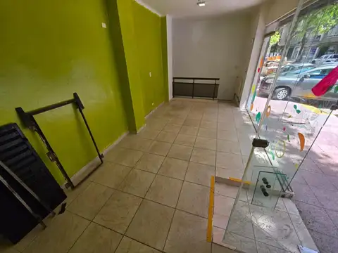 Local en Alquiler en Centro, $ 700.000