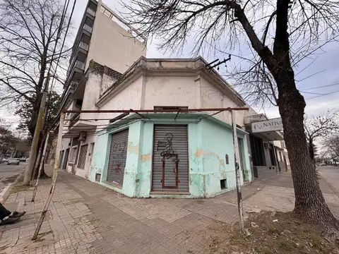 LOCAL EN VENTA ZARATE