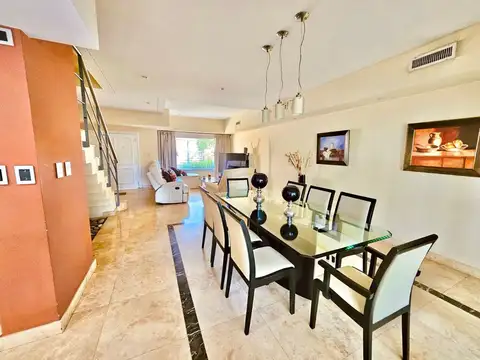 Casa 4 ambientes con 3 baños