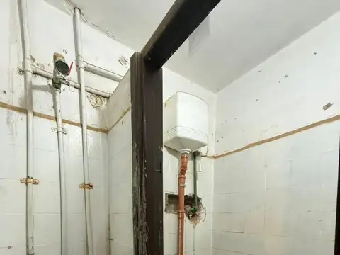 Local en Alquiler Via Pública