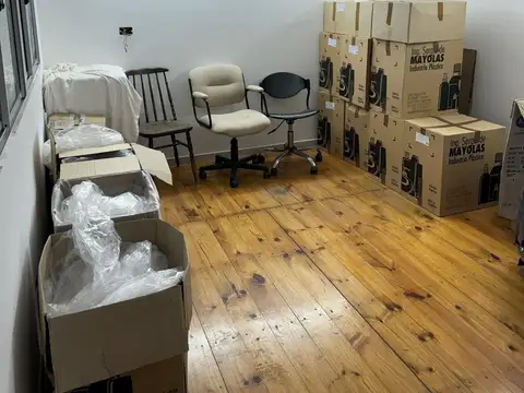 Depto Tipo Casa 6 ambientes con 2 baños