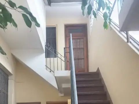 ALBARRACÍN 1900 -  AMPLIO PH 4 Ambientes con Terraza y Parrilla S/ Expensas