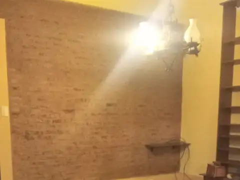 ALBARRACÍN 1900 -  AMPLIO PH 4 Ambientes con Terraza y Parrilla S/ Expensas