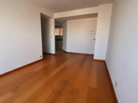 Venta Departamento 1 dormitorio-quincho y solárium- Macrocen