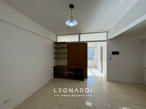 C. Pellegrini 137, 2º Puerta 7
