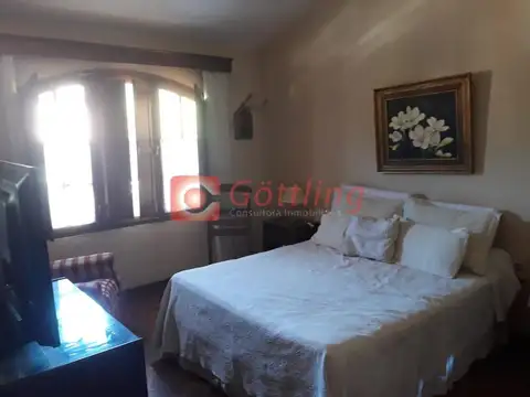 Casa 4 ambientes con 4 baños