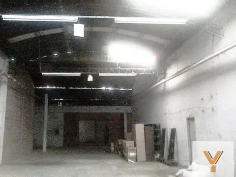 Galpon en Venta en Morón, USD 149.000