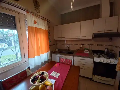 Casa en Venta en Ezpeleta Este, USD 95.000