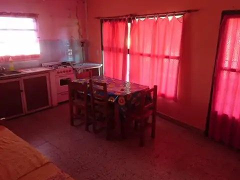 Casa en Venta con 4 cocheras