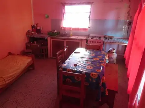 Casa 5 ambientes con 3 baños