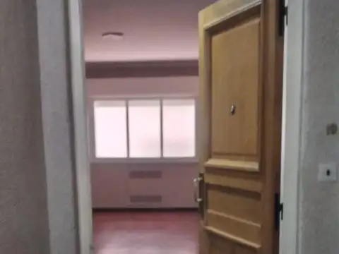 Departamento 6 ambientes con 2 baños