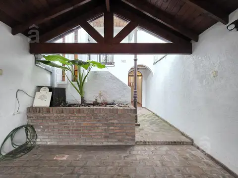 La Paz al 3600 entre Juncal y Pozos