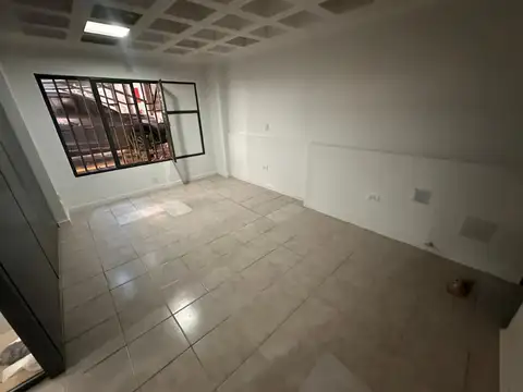 Oficina/Consultorio 114 m² en PB con Entrada Independiente