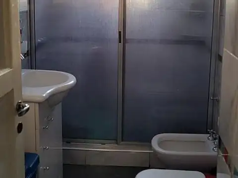 Departamento 5 ambientes con 1 baño
