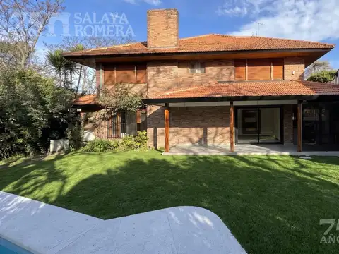 Casa en Venta al Este