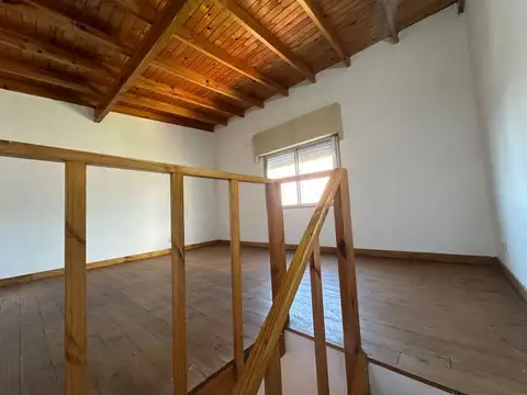 Departamento en Alquiler con 1 cocheras