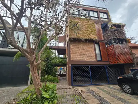Depto Tipo Casa en Alquiler de 3 dormitorios