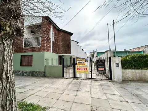 DUPLEX 2 AMBIENTES C/ ESTACIONAMIENTO - PLENO CENTRO