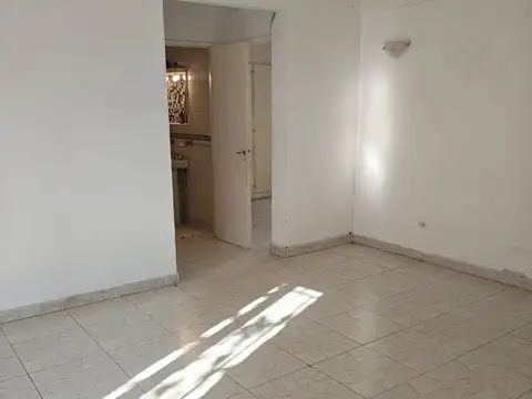 Yerbal 500, Piso 6