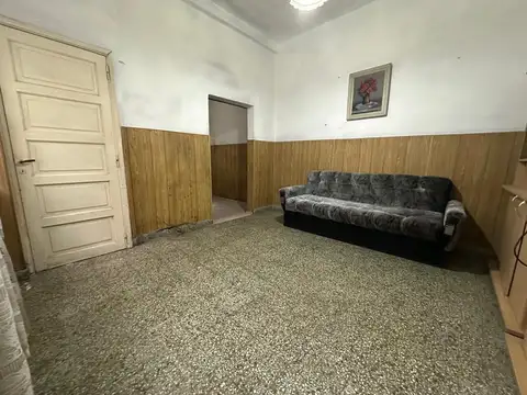LOCAL C/ VIVIENDA + DEPTO 3 AMB P. ALTA+DPTO 3 AMB