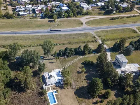 Casa 4 ambientes en venta en Ibarlucea