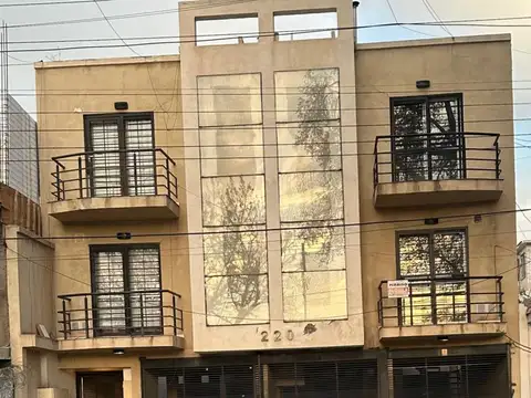 DÚPLEX DOS DORMITORIOS  BELTRÁN SUR BARRIO BOMBAL