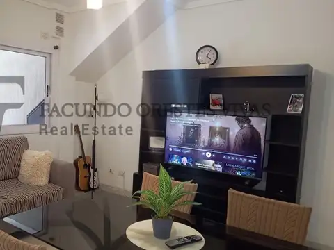 VENTA - PH - CUATRO AMBIENTES - LINIERS - COCHERA - PATIO